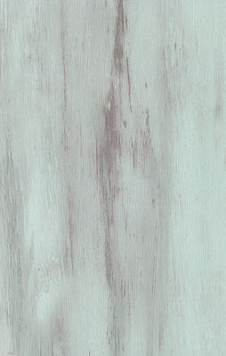 Parede de madeira laminada da grão do sulco que almofada lustroso liso e claro antiderrapantes